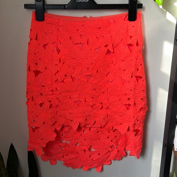 ASOS Signature 8 Lace Coral Skirt - Picture 3 of 5